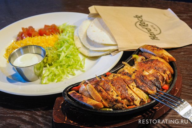 Ресторан «Hard Rock Cafe», Санкт-Петербург